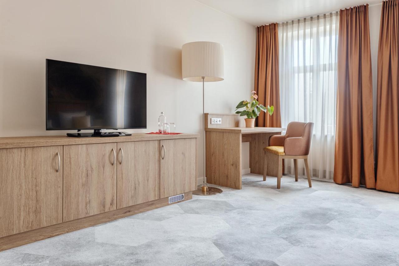 Hotel & Restaurant Roedersaal Grossrohrsdorf Zewnętrze zdjęcie
