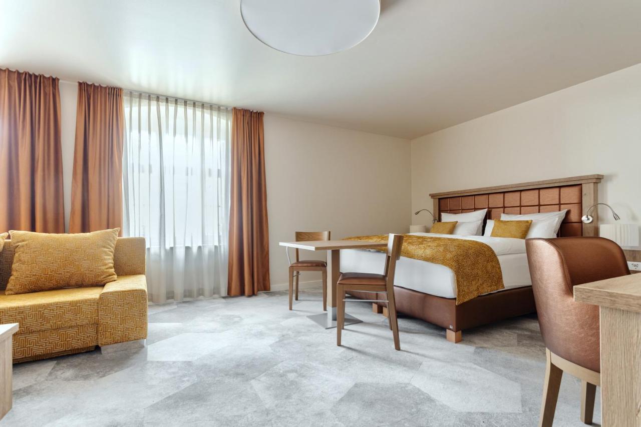 Hotel & Restaurant Roedersaal Grossrohrsdorf Zewnętrze zdjęcie